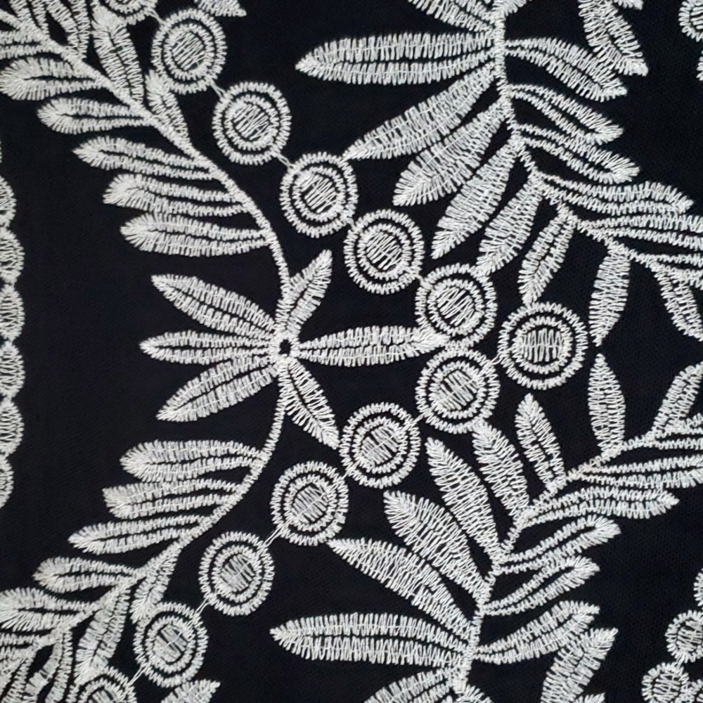 Windsor Embroidered Top - Picture 5 of 5